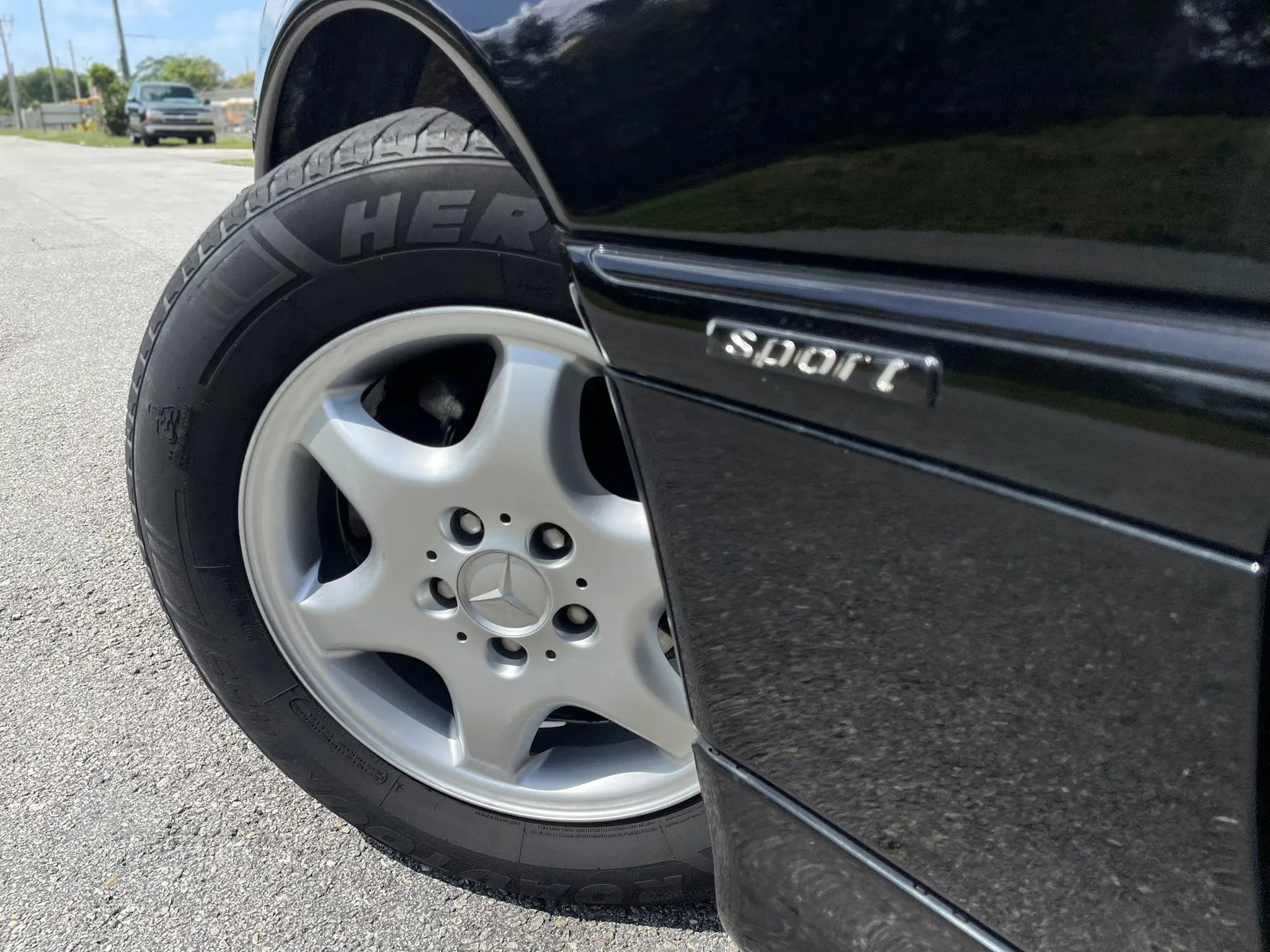 Used 1999 Mercedes-Benz C 280 Sedan image 17