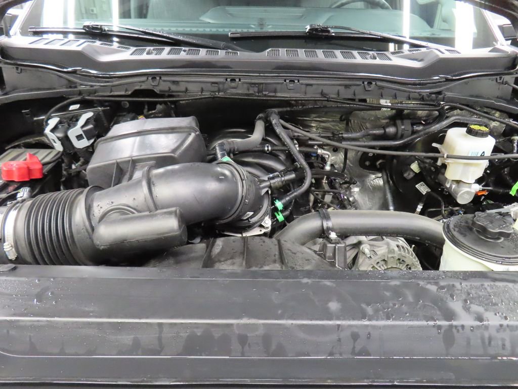 Used 2024 Ford F250 XLT w/ Black Appearance Package image 37