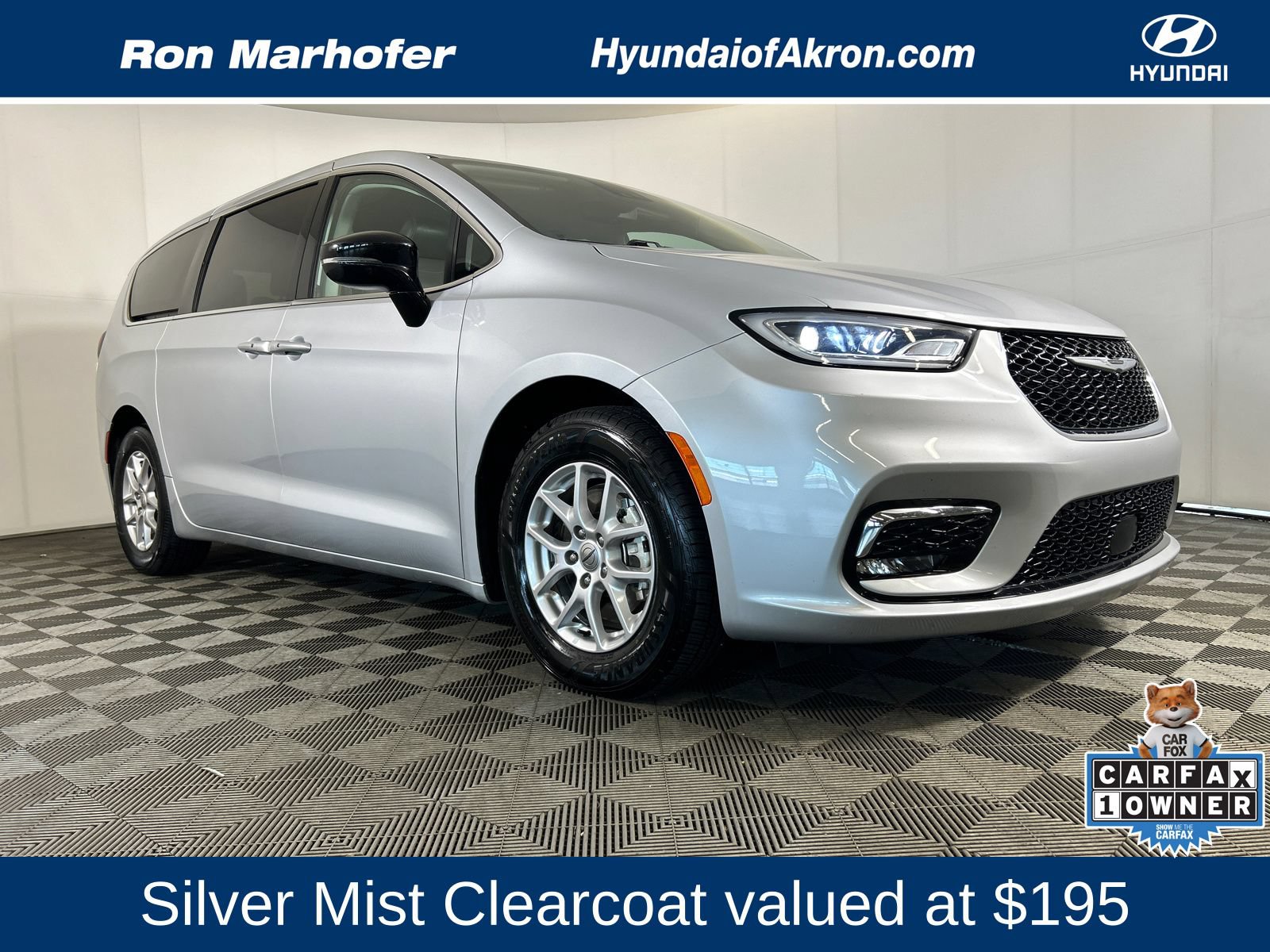 Used 2024 Chrysler Pacifica Touring-L