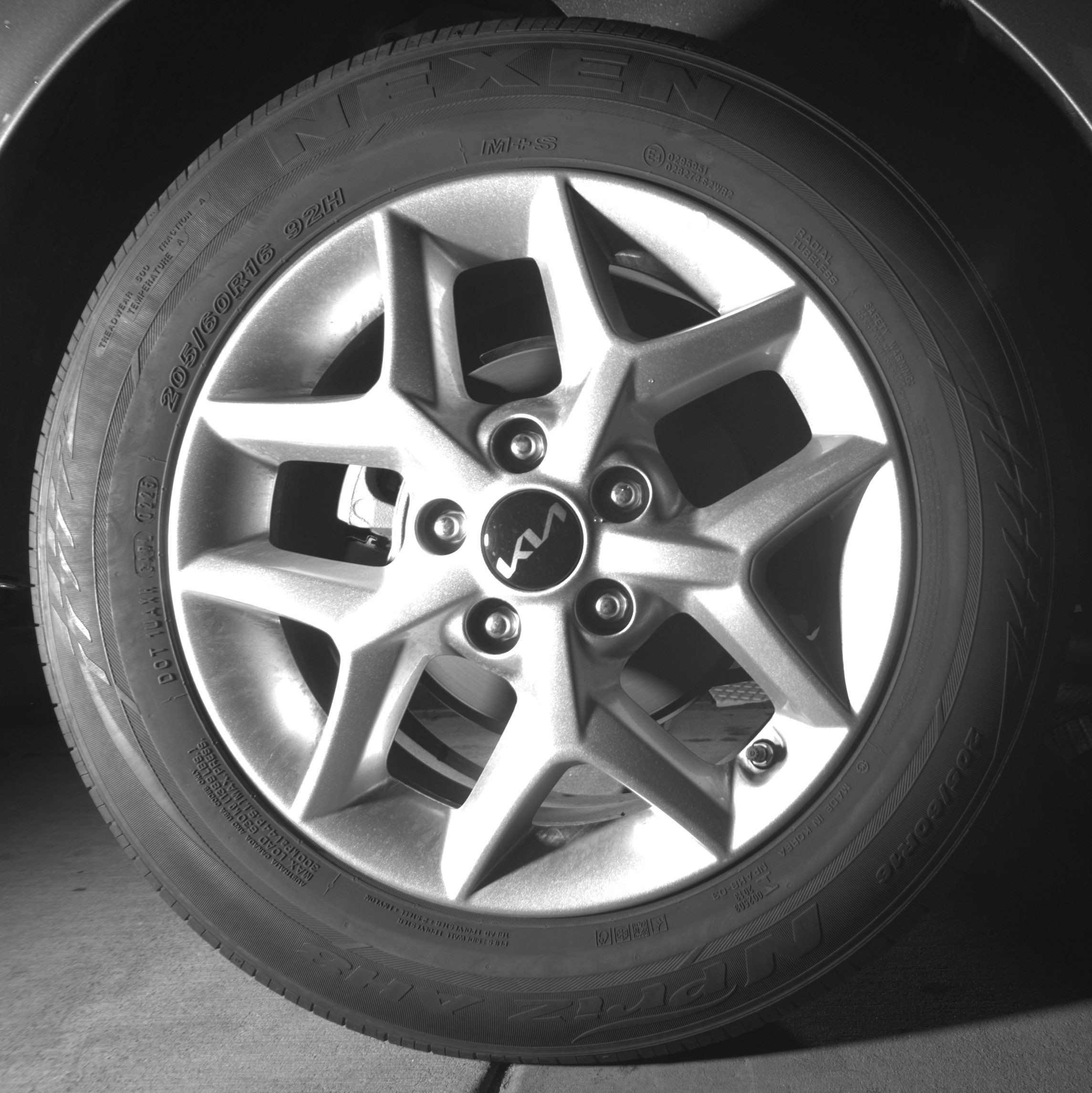Used 2025 Kia Soul LX w/ LX Technology Package FWD image 15