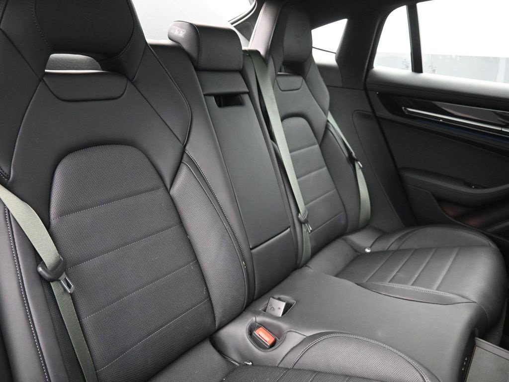 New 2025 Porsche Panamera image 23