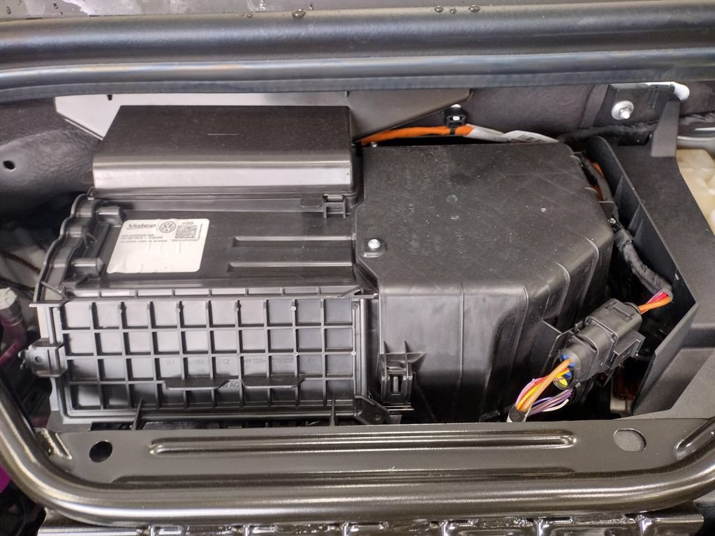 New 2026 Volkswagen ID.4 Pro AWD/4WD image 7