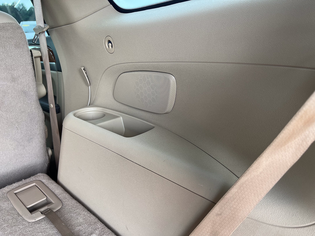 Used 2012 Buick Enclave Premium AWD/4WD image 8