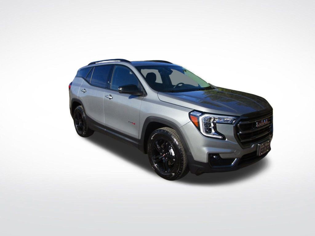 Used 2024 GMC Terrain AT4 image 6