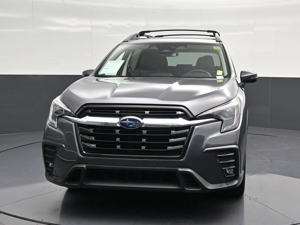Used 2023 Subaru Ascent Limited AWD/4WD image 6