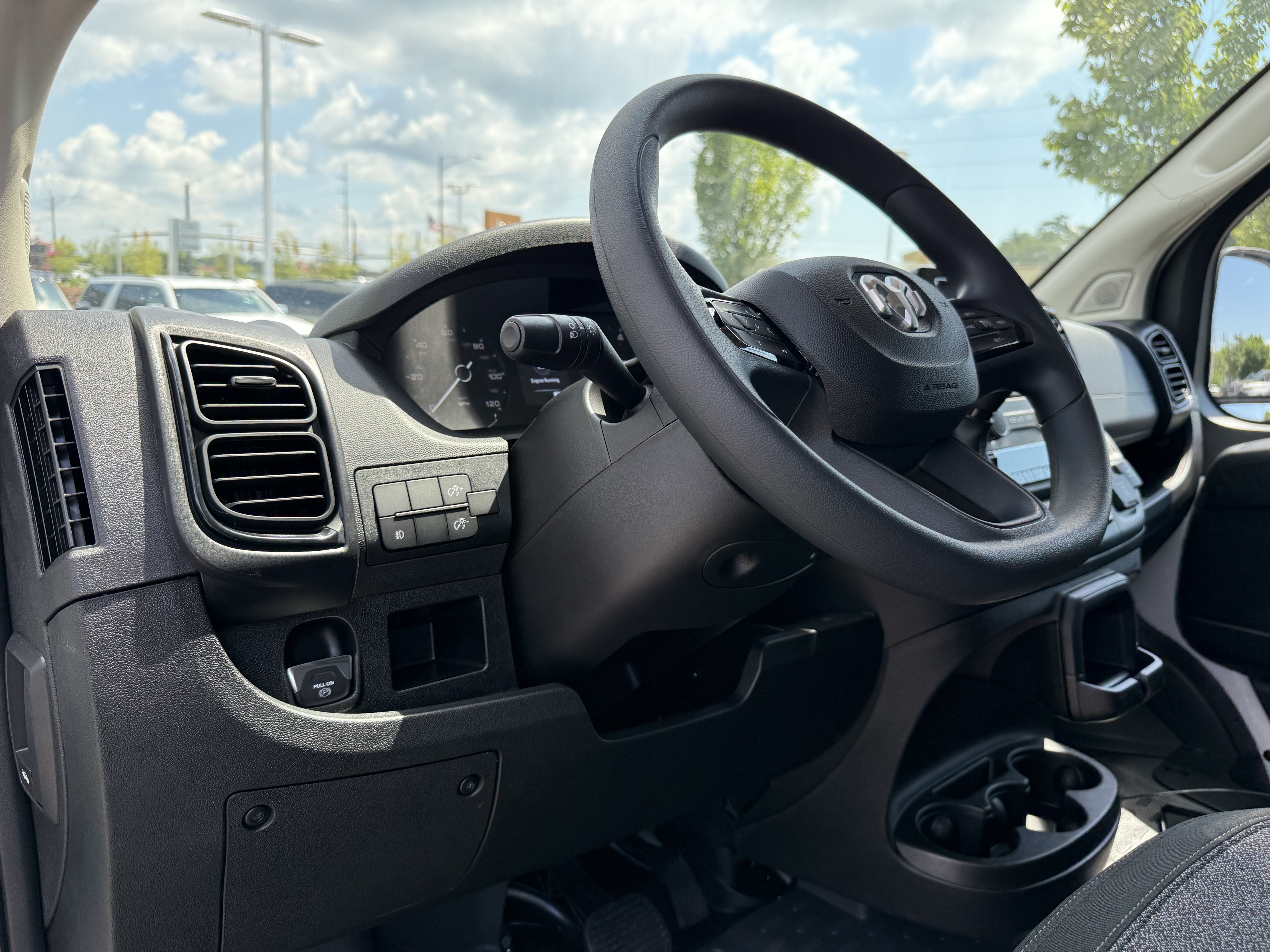 New 2026 RAM ProMaster 1500 w/ Convenience Group FWD image 28