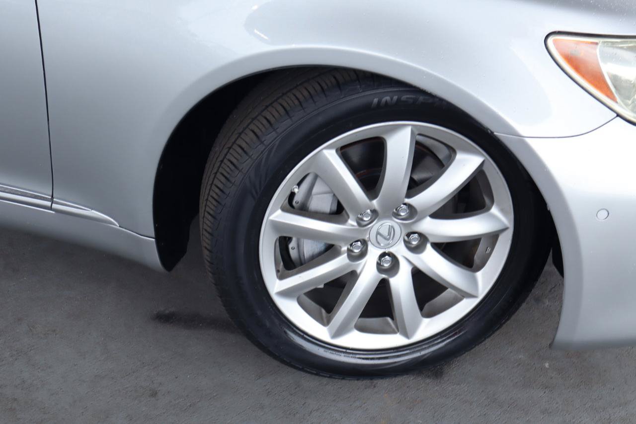 Used 2007 Lexus LS 460 L RWD image 3
