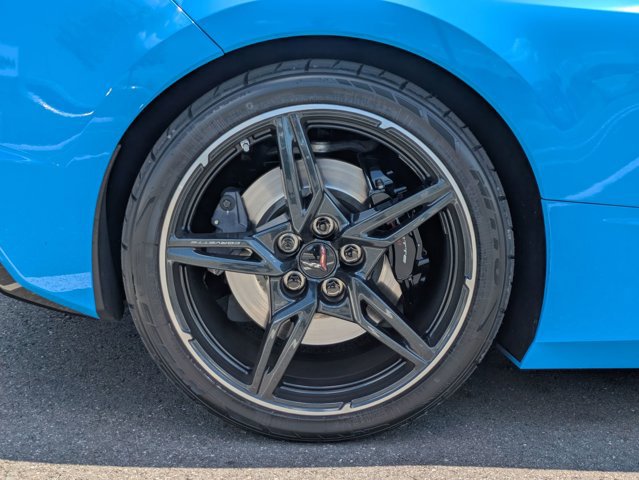 Used 2020 Chevrolet Corvette Stingray Premium Conv w/ 3LT Preferred Equipment Group RWD image 21