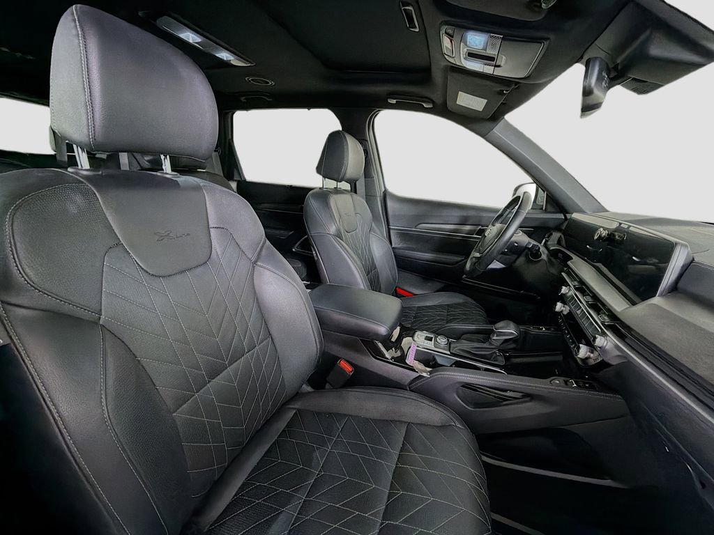 Used 2023 Kia Telluride EX X-Line image 30