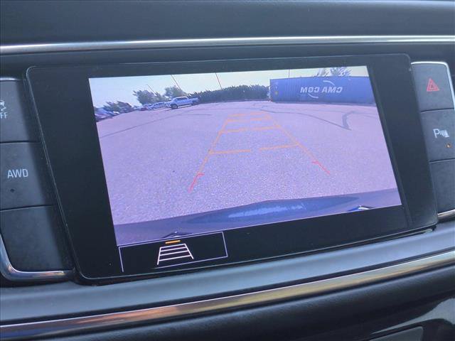 Used 2020 Buick Enclave Essence AWD/4WD image 13