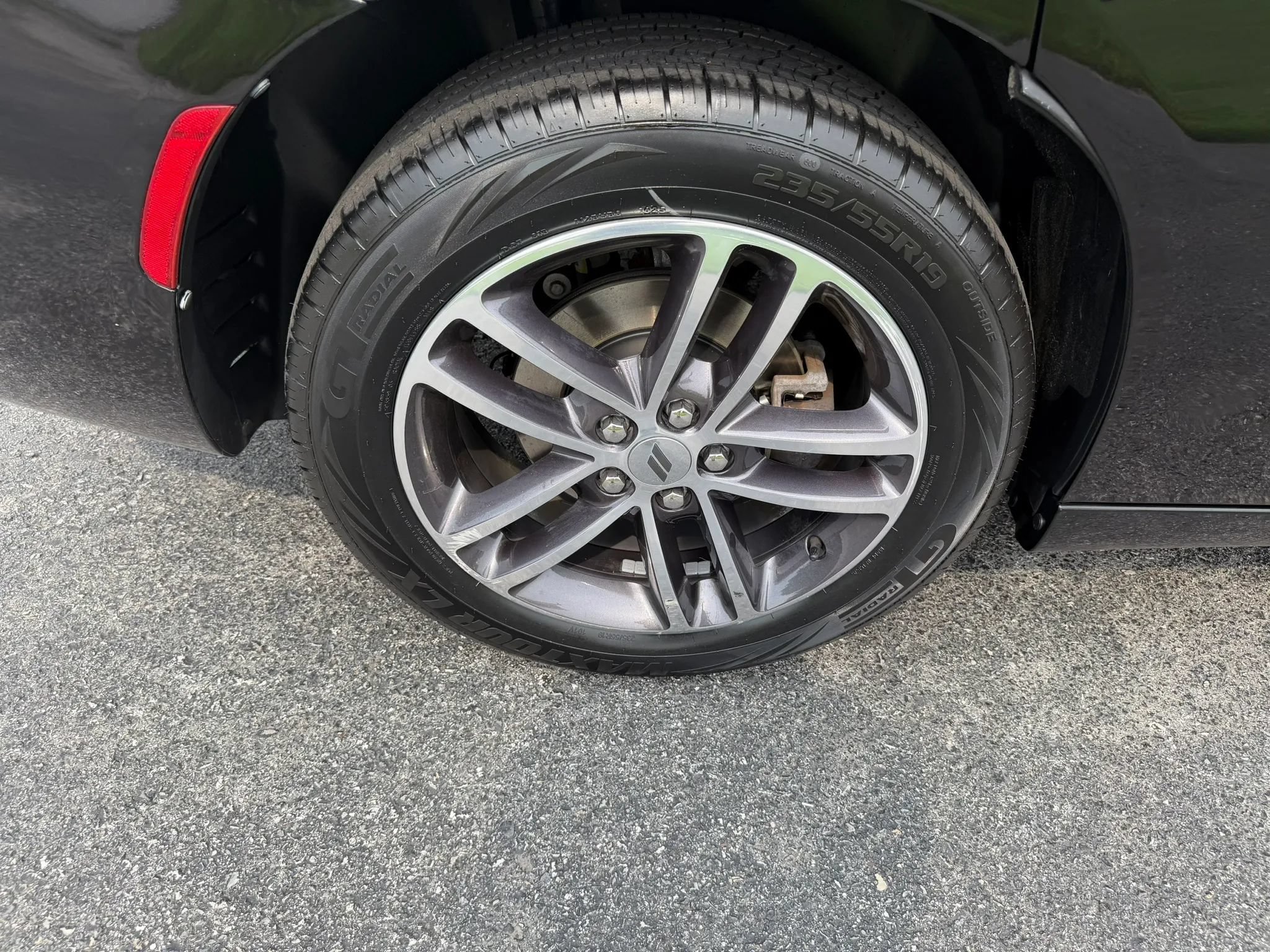 Used 2019 Dodge Charger SXT AWD/4WD image 44