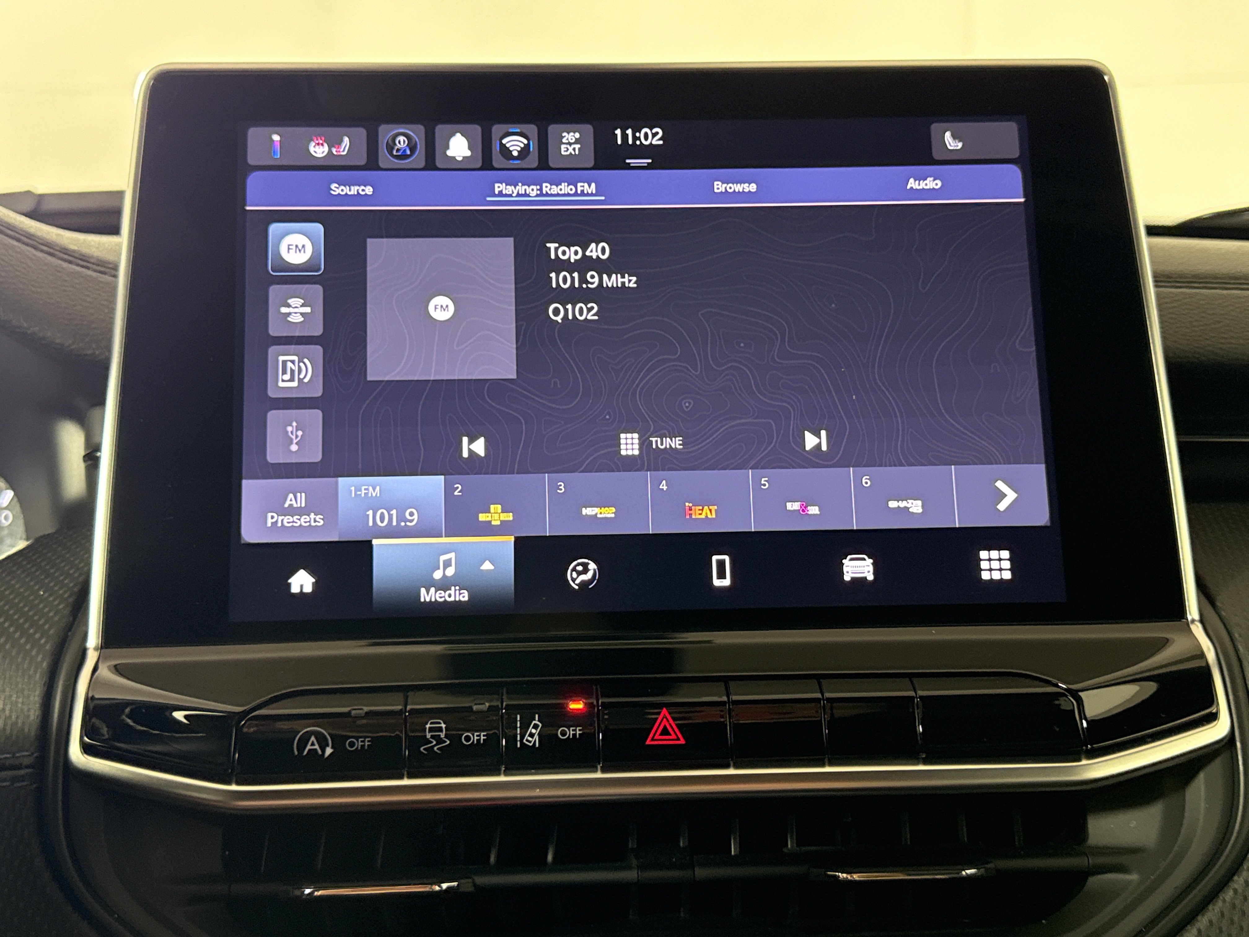 New 2026 Jeep Compass Latitude AWD/4WD image 21