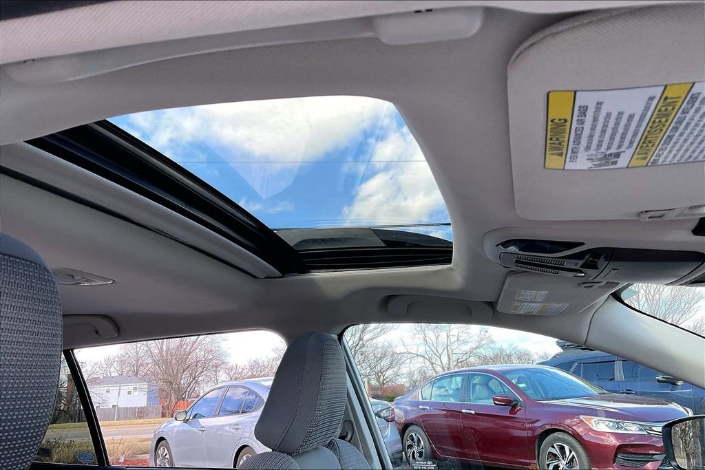 Certified 2025 Subaru Outback Premium image 25