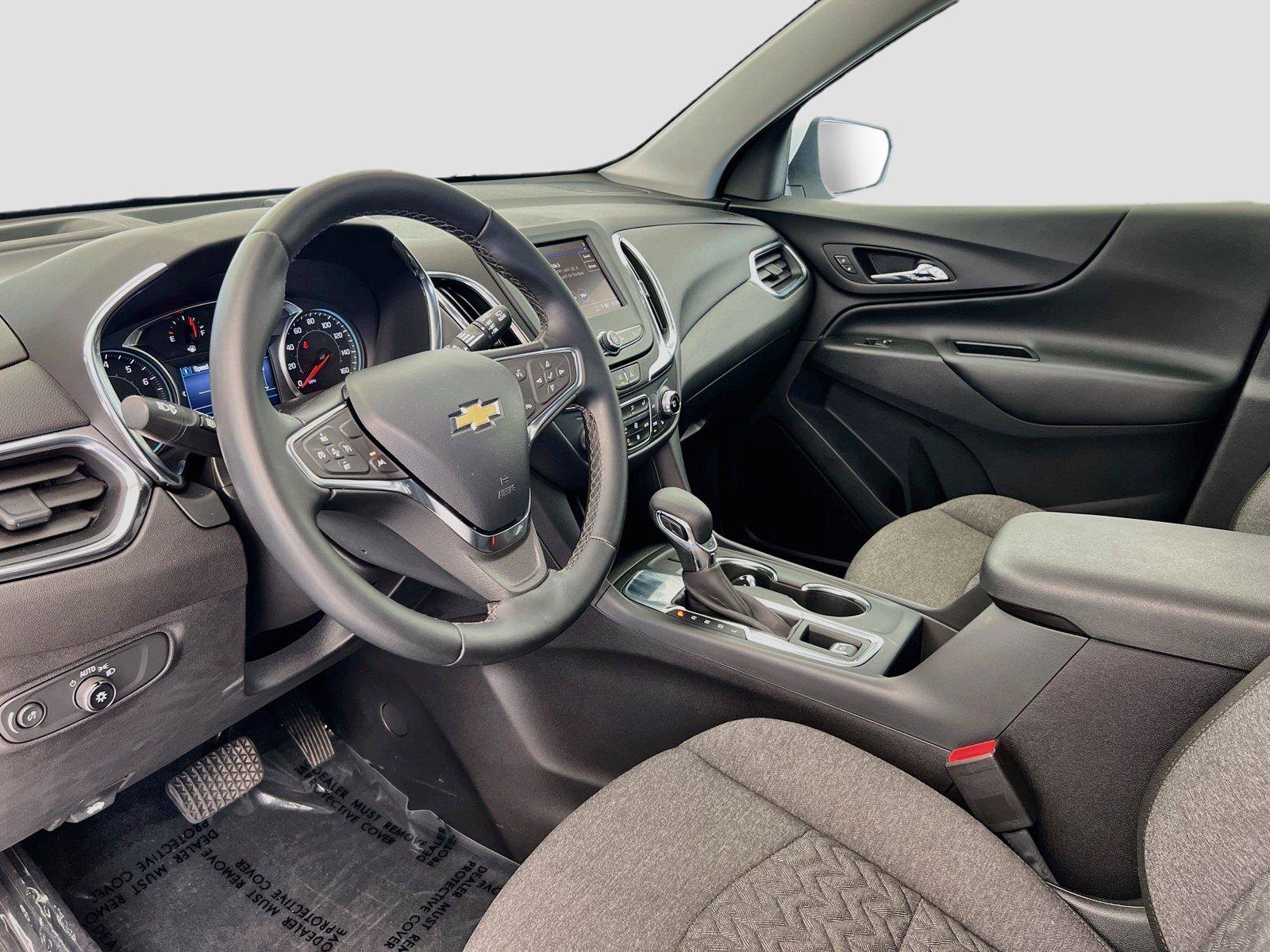 Used 2024 Chevrolet Equinox LT w/ LPO, Floor Liner Package FWD image 11