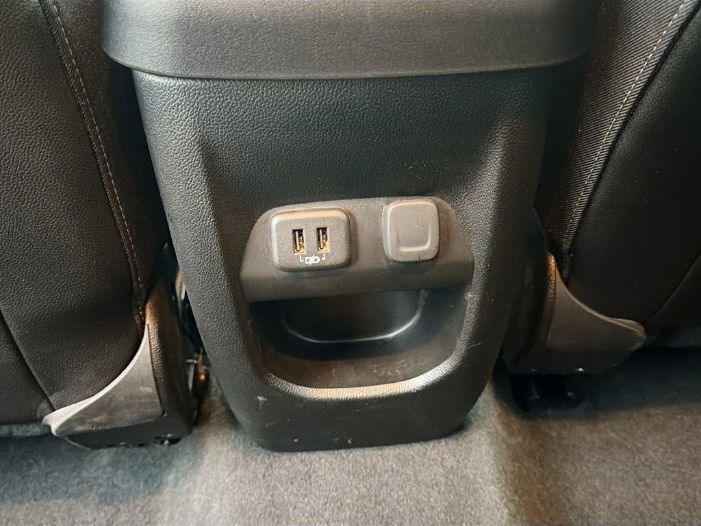 Used 2022 Chevrolet Colorado Z71 image 30