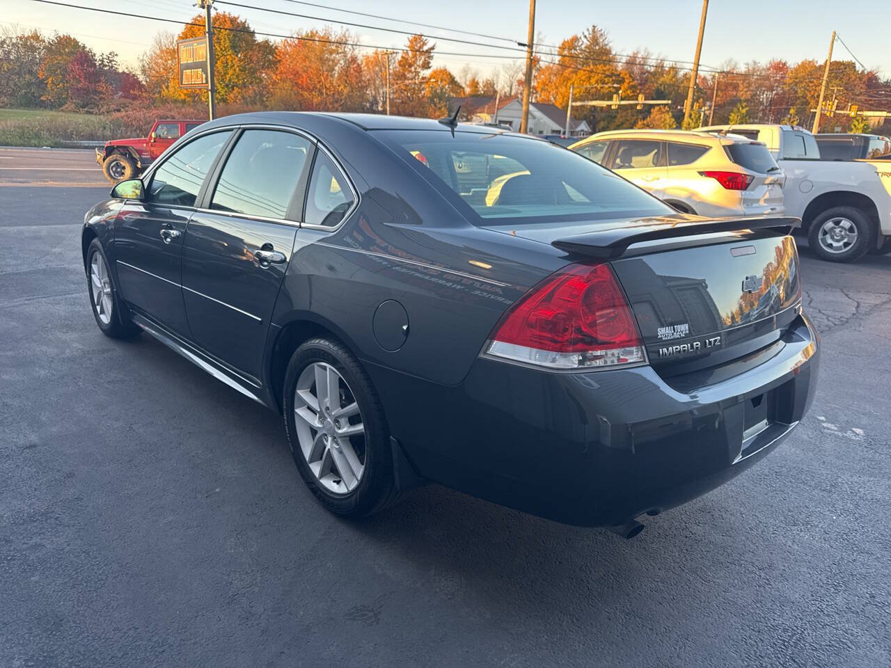 Used 2013 Chevrolet Impala LTZ FWD image 6