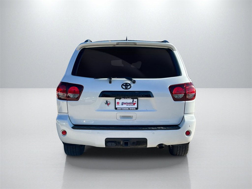 Used 2022 Toyota Sequoia TRD Sport image 6