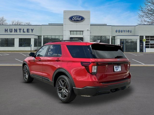 Used 2025 Ford Explorer ST-Line w/ Premium Package AWD/4WD image 5