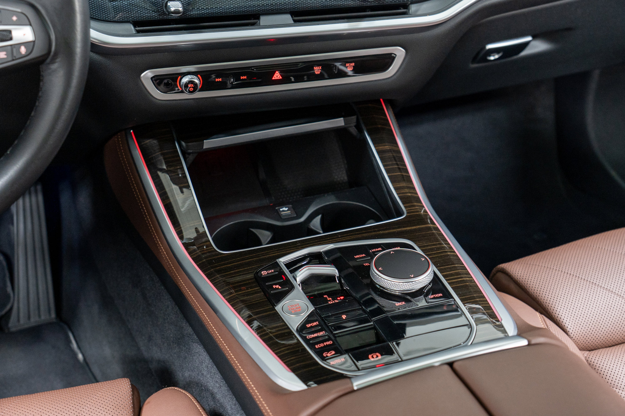 Certified 2024 BMW X5 xDrive40i w/ Premium Package image 20