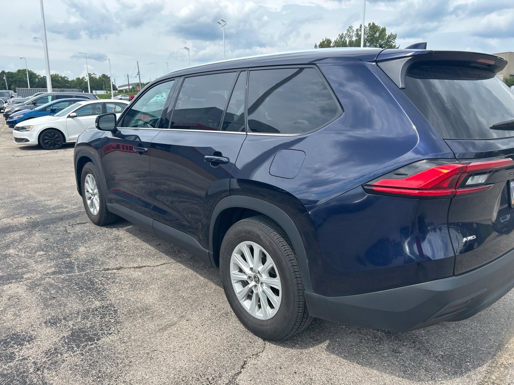 Used 2024 Toyota Grand Highlander AWD image 5