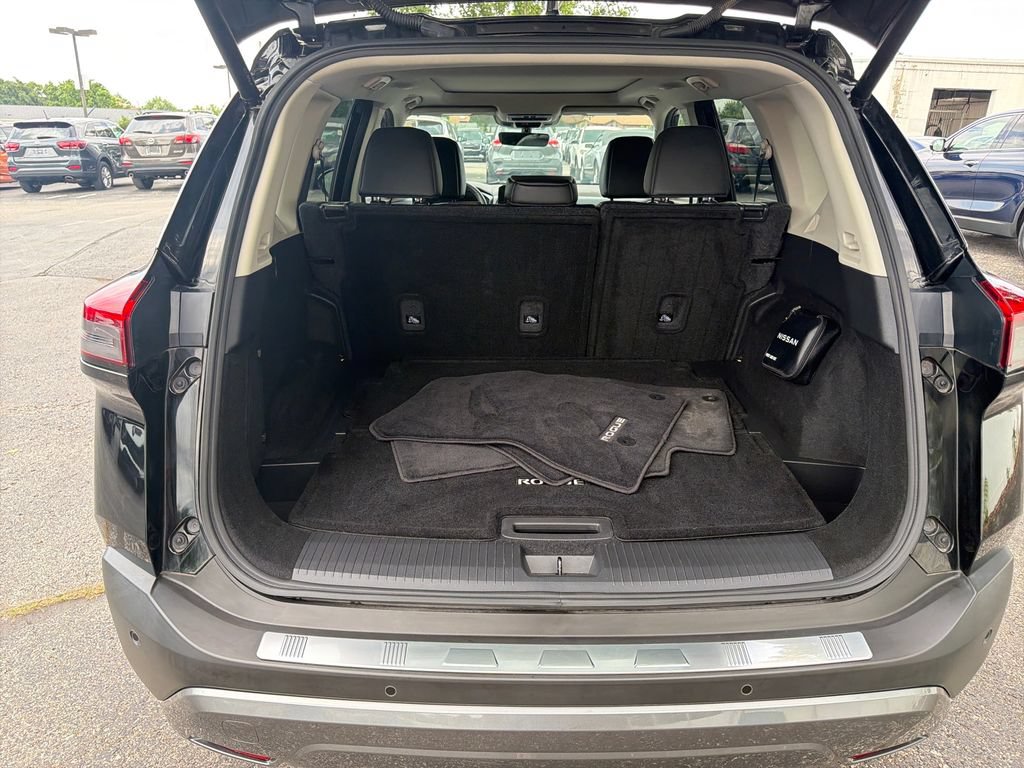 Used 2023 Nissan Rogue SL w/ SL Premium Package AWD/4WD image 43