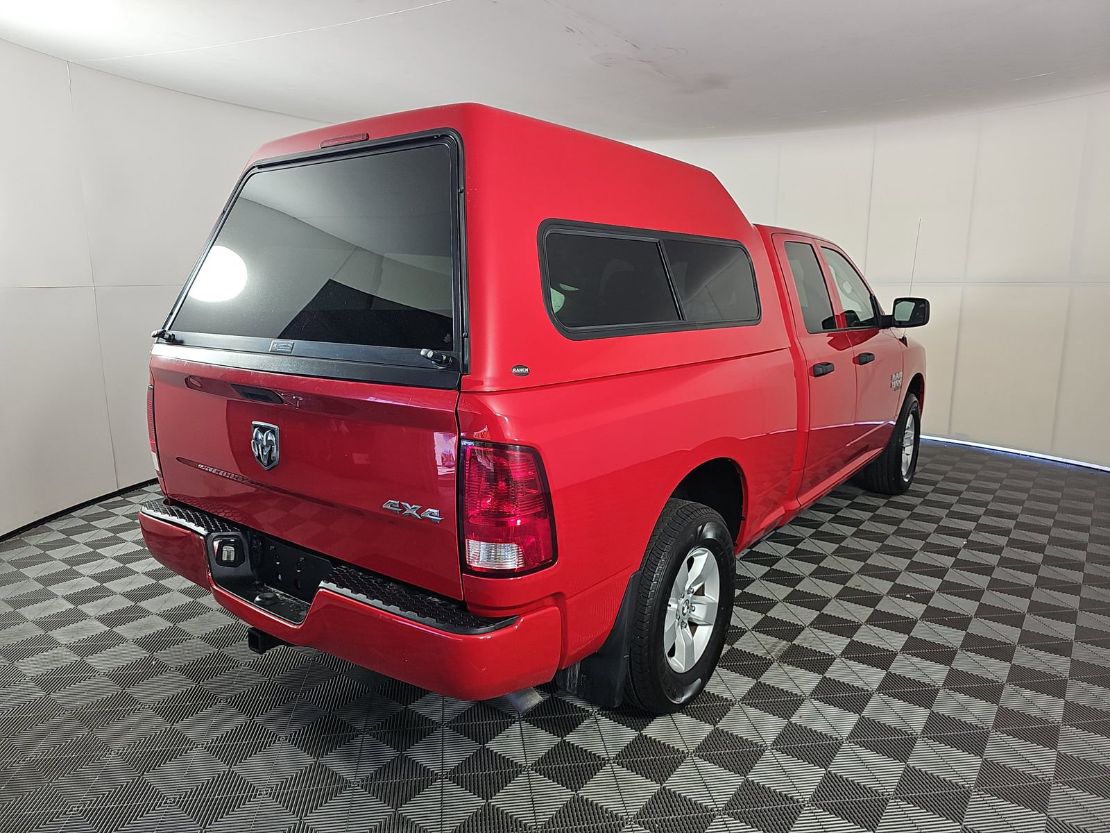 Used 2019 RAM 1500 Express AWD/4WD image 6