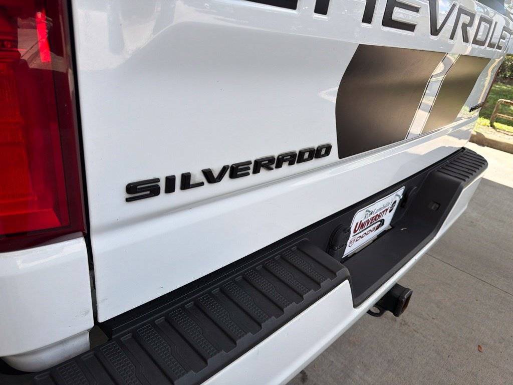 Used 2022 Chevrolet Silverado 1500 Custom w/ Rally Edition RWD image 19