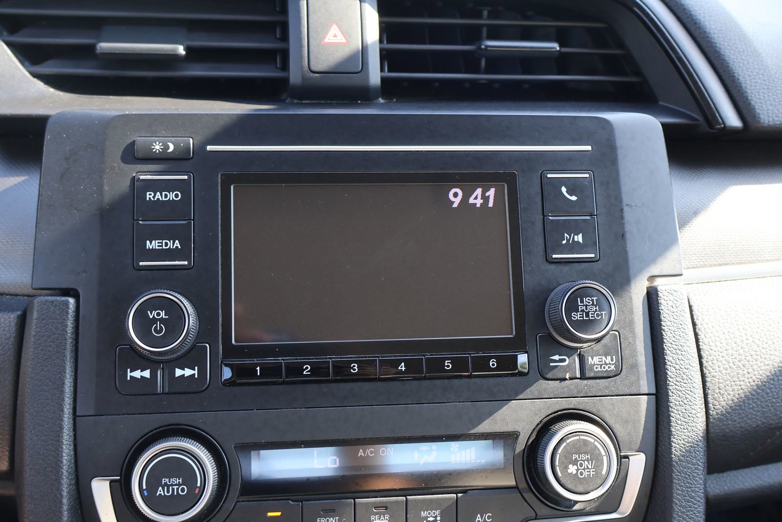 Used 2019 Honda Civic LX image 23