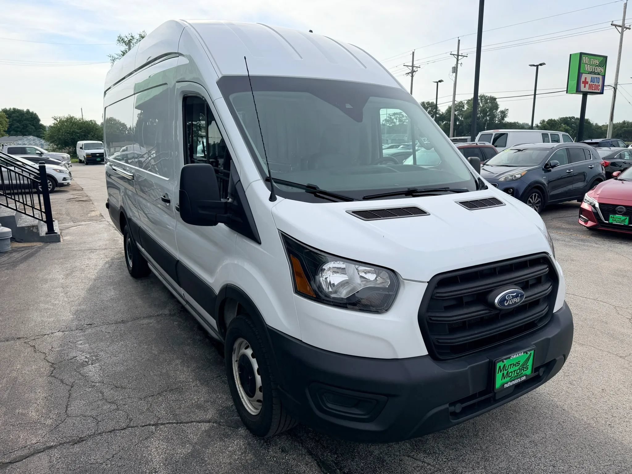 Used 2020 Ford Transit 250 148 High Roof Extended RWD image 2