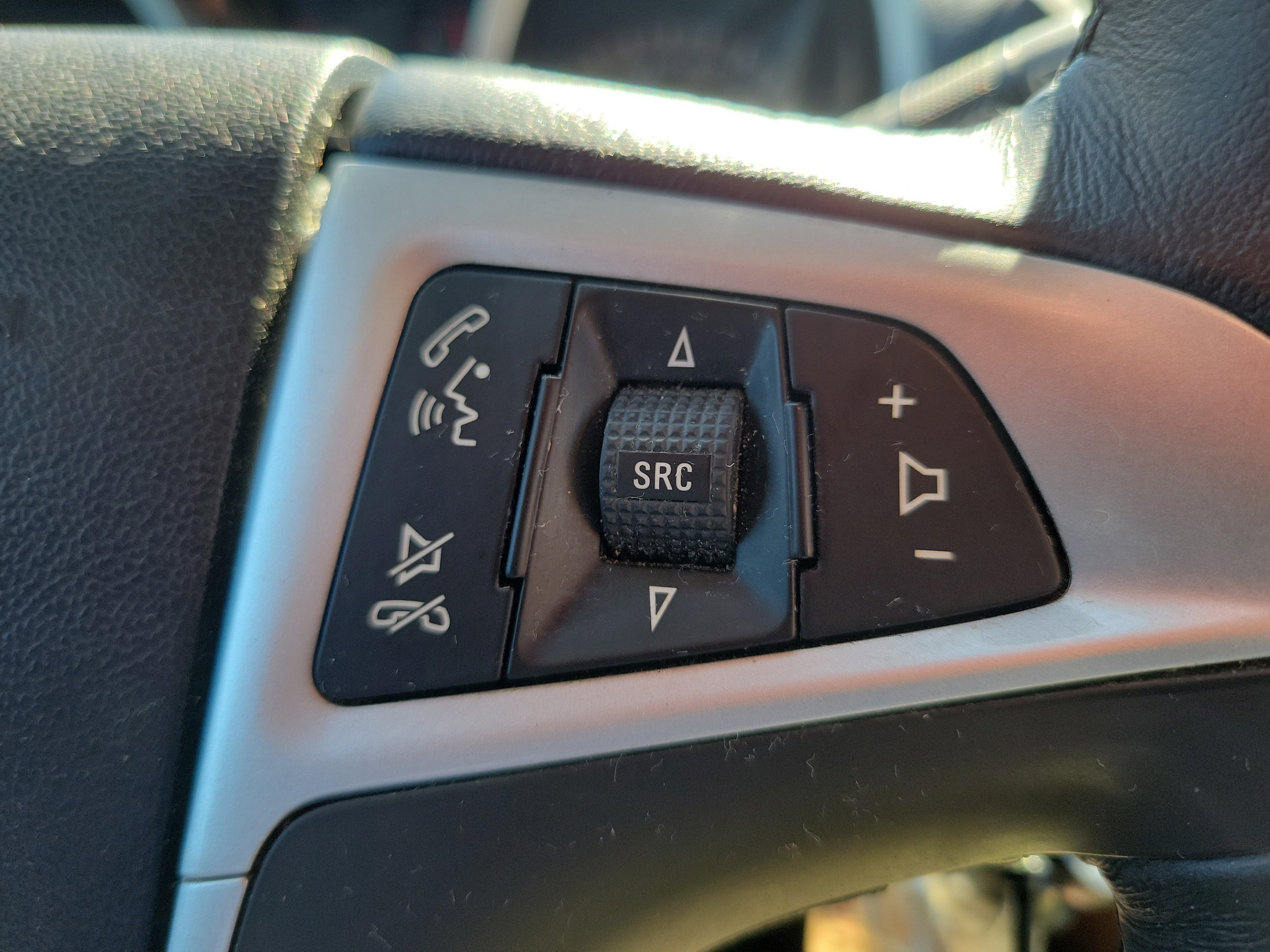 Used 2011 Chevrolet Equinox LTZ image 21