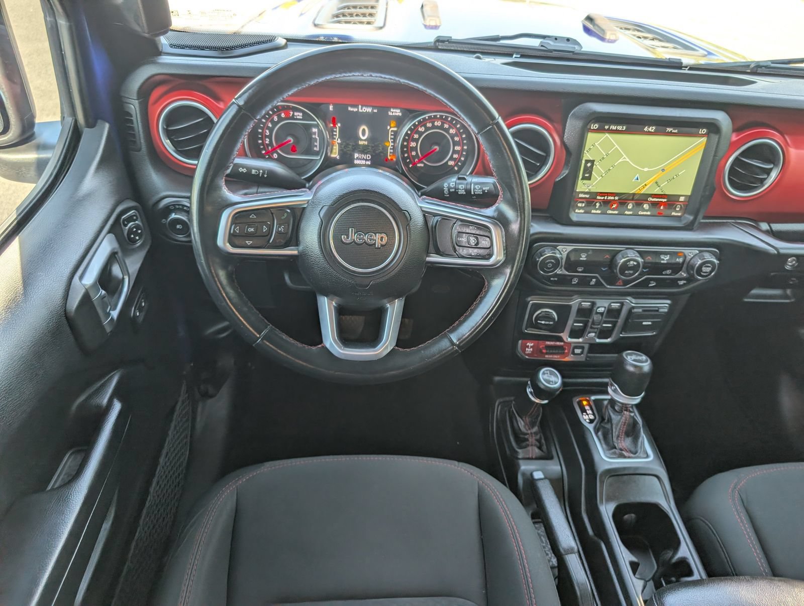 Used 2019 Jeep Wrangler Unlimited Rubicon AWD/4WD image 17