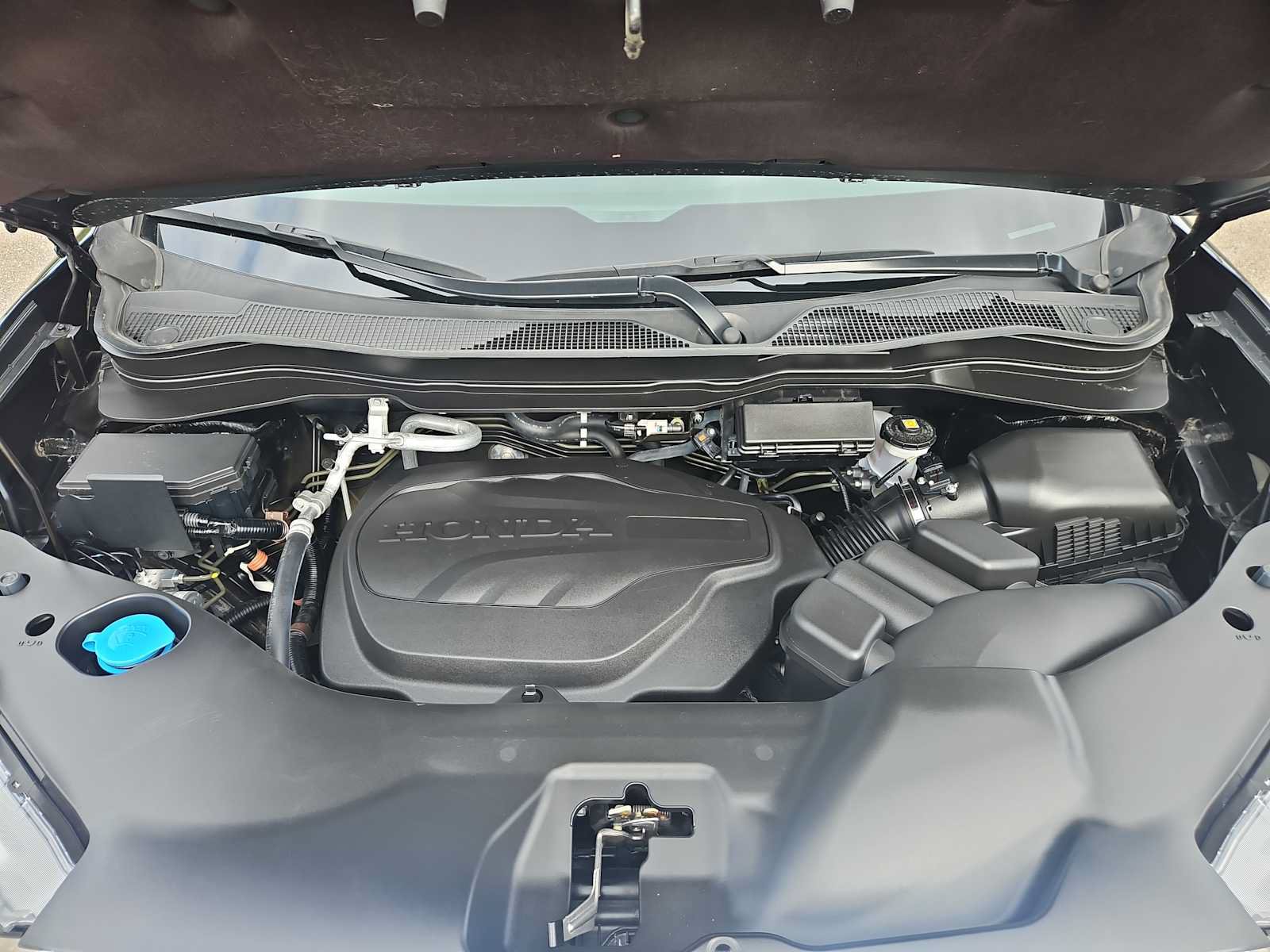Used 2025 Honda Passport EX-L image 18