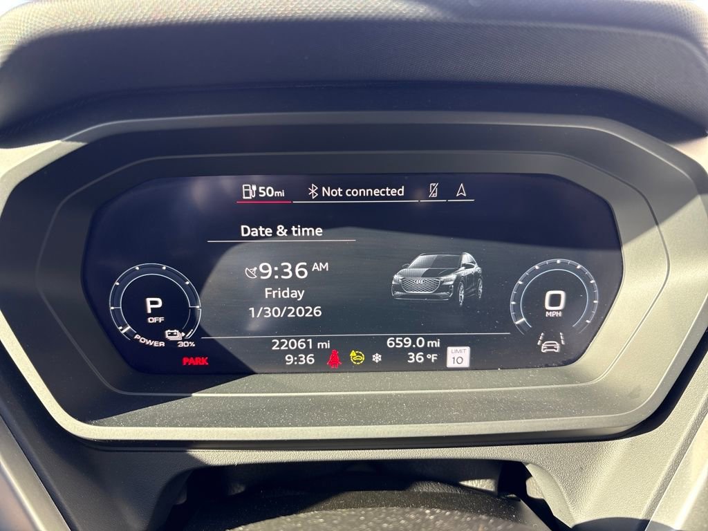 Used 2024 Audi Q4 e-tron Premium Plus image 15