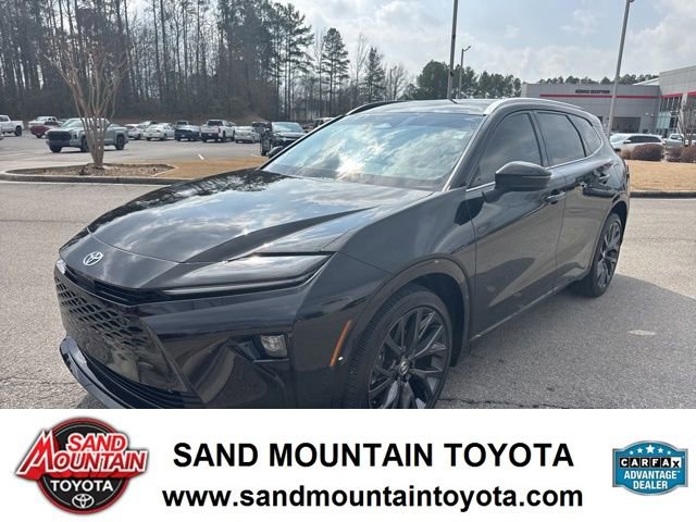 Used 2025 Toyota Crown Signia w/ Advanced Technology Package image 7