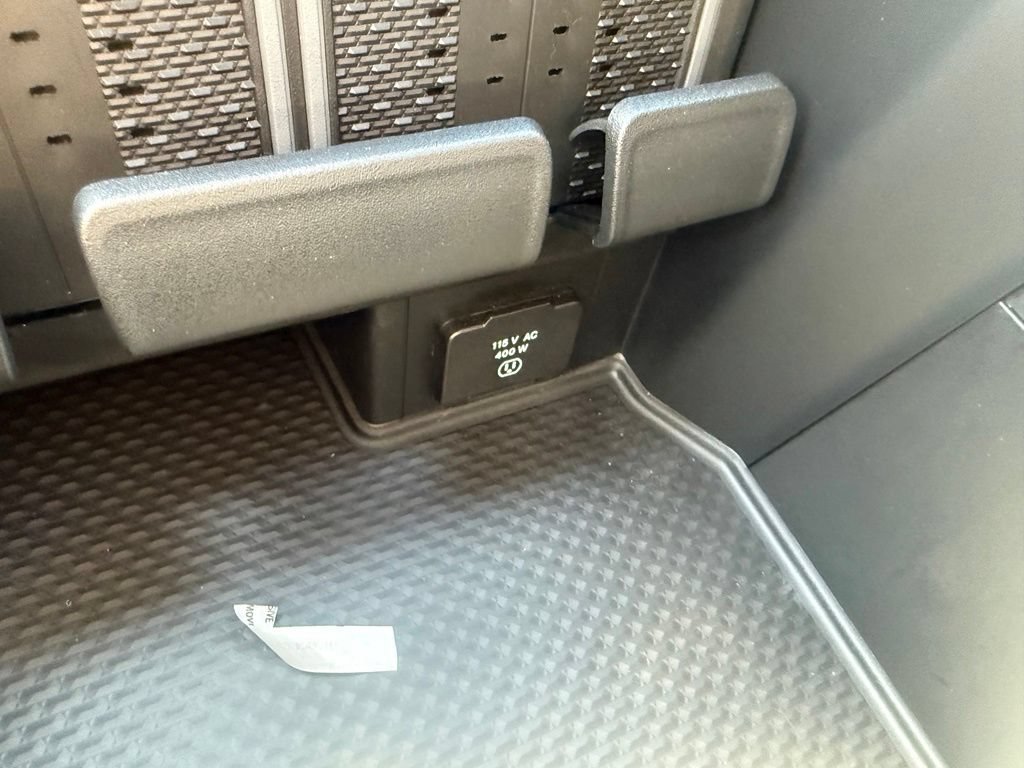 New 2026 RAM 2500 Big Horn AWD/4WD image 25