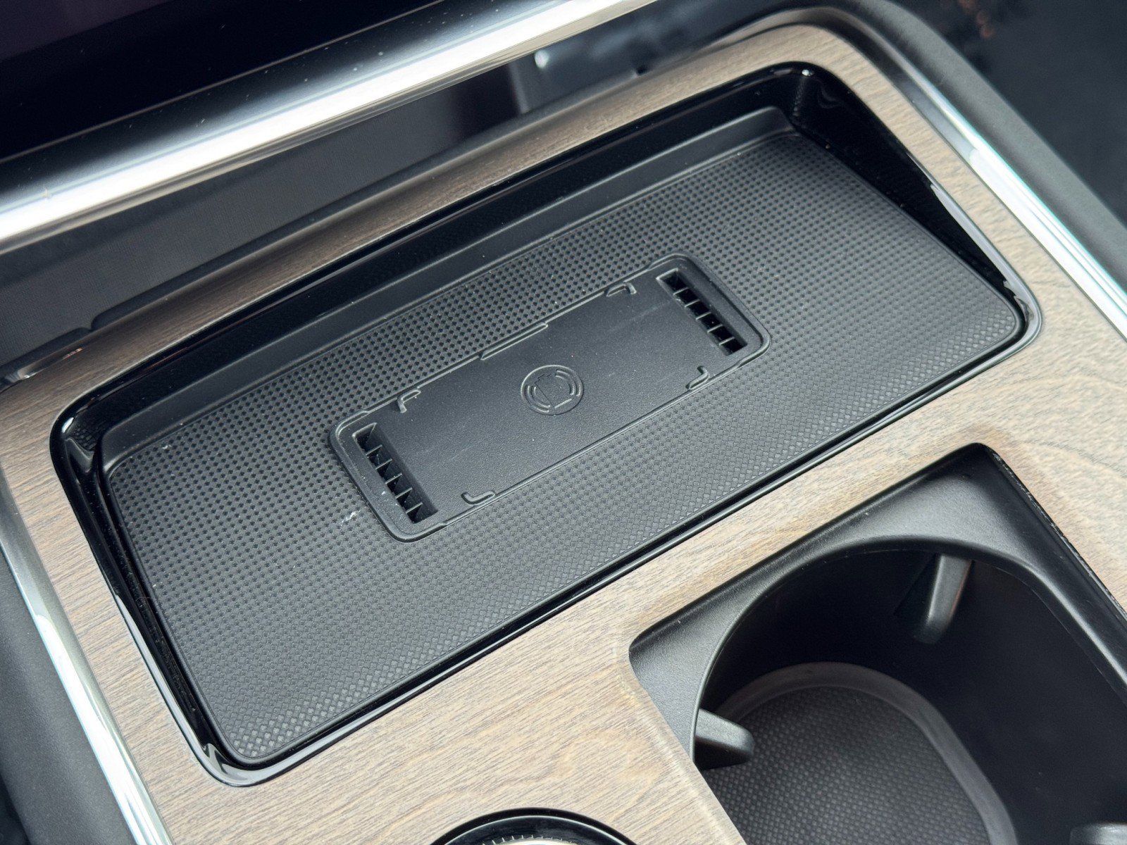 Used 2025 Volvo EX90 Ultra image 35