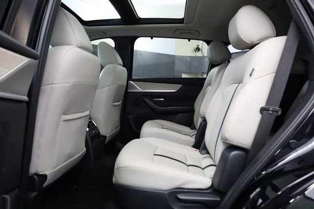 Used 2024 MAZDA CX-90 Plug-In Hybrid w/ Premium Pkg image 22