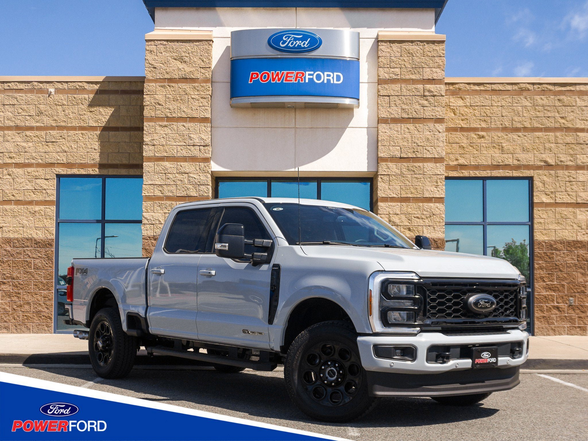 New 2026 Ford F250 Lariat w/ Black Appearance Package AWD/4WD image 1