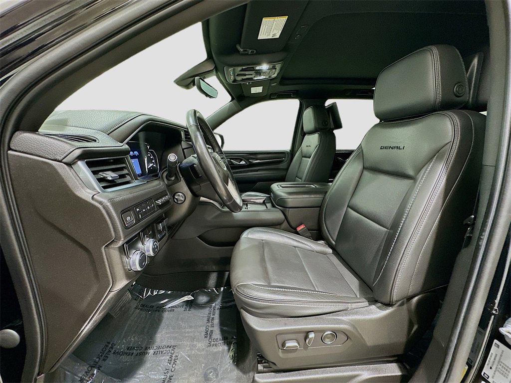 Used 2021 GMC Yukon Denali w/ Denali Ultimate Package image 21