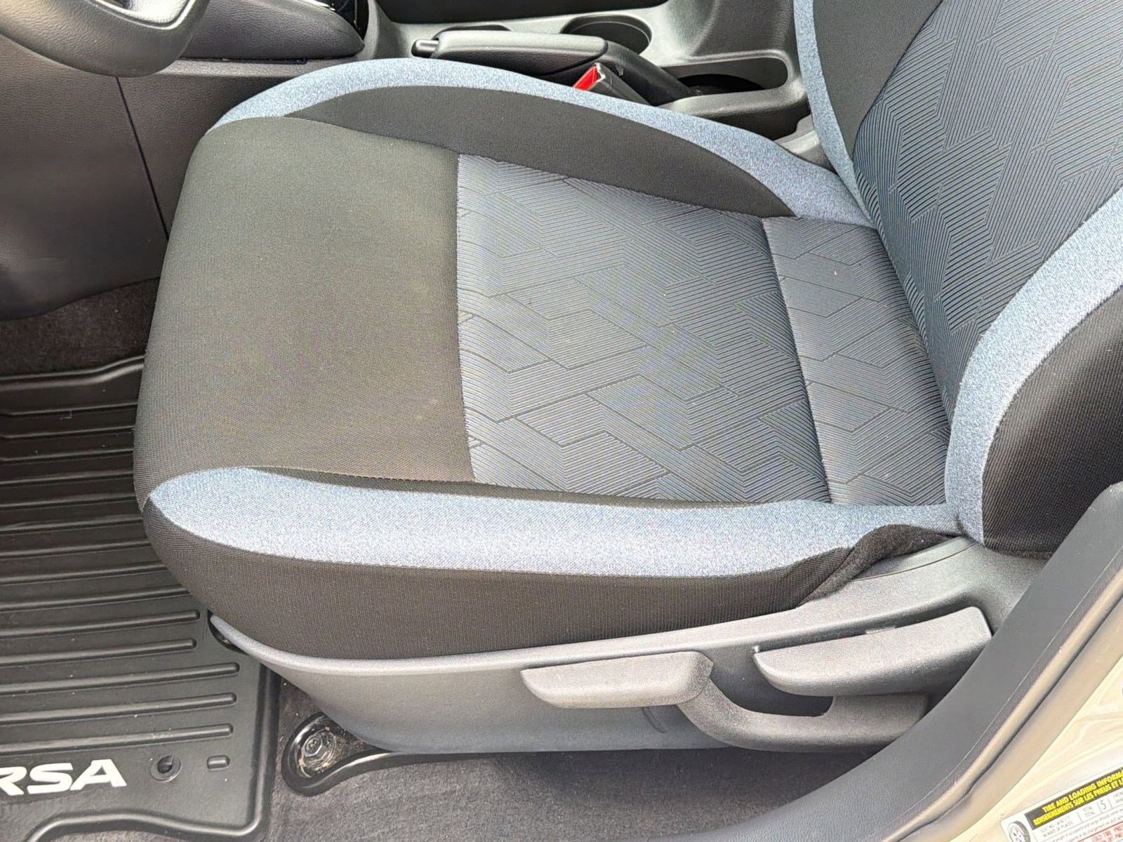 Certified 2025 Nissan Versa SV w/ Trunk Package FWD image 14