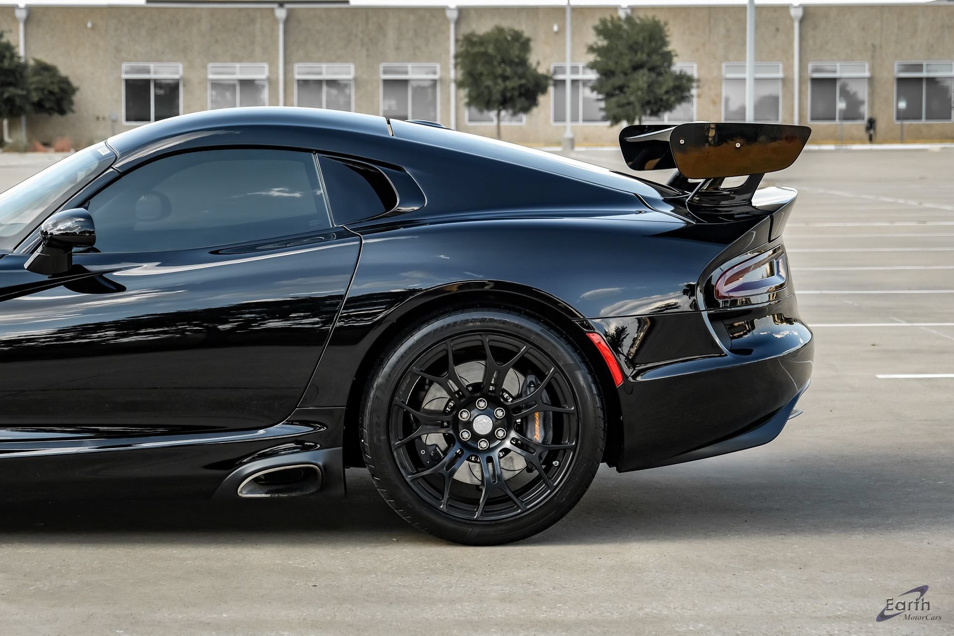 Used 2017 Dodge Viper GTC w/ Time Attack Group 2.0 RWD image 9