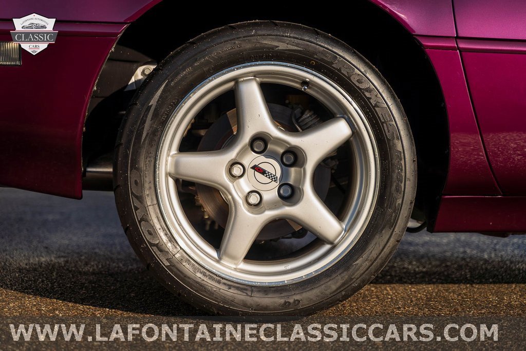 Used 1995 Chevrolet Corvette ZR1 image 34