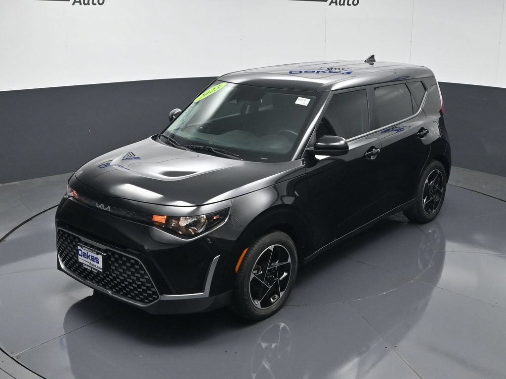 Certified 2023 Kia Soul EX FWD image 46