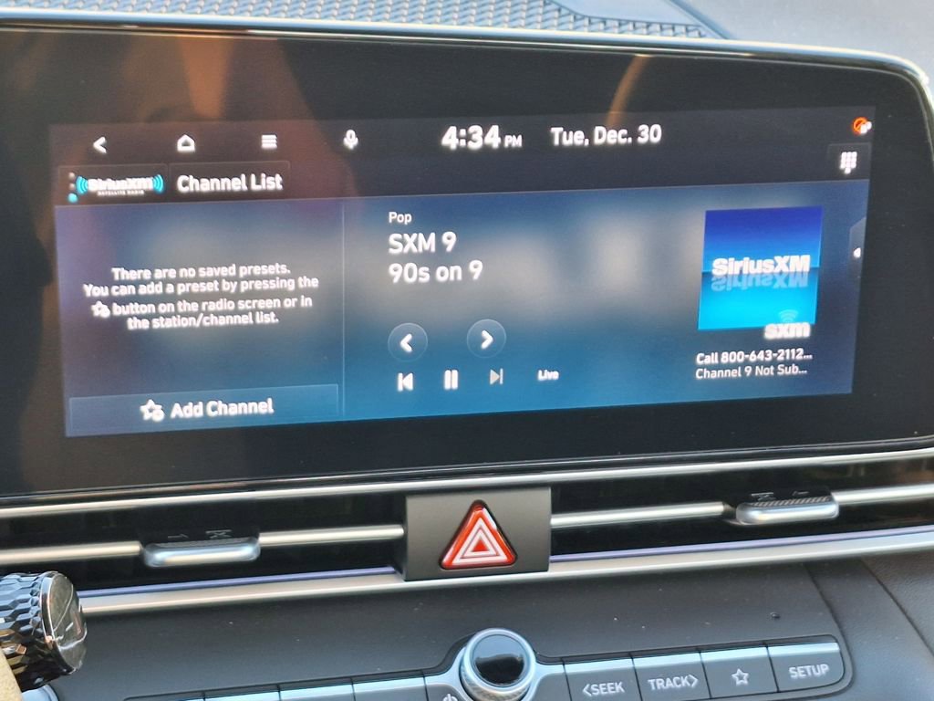 Used 2024 Hyundai Elantra Blue image 20