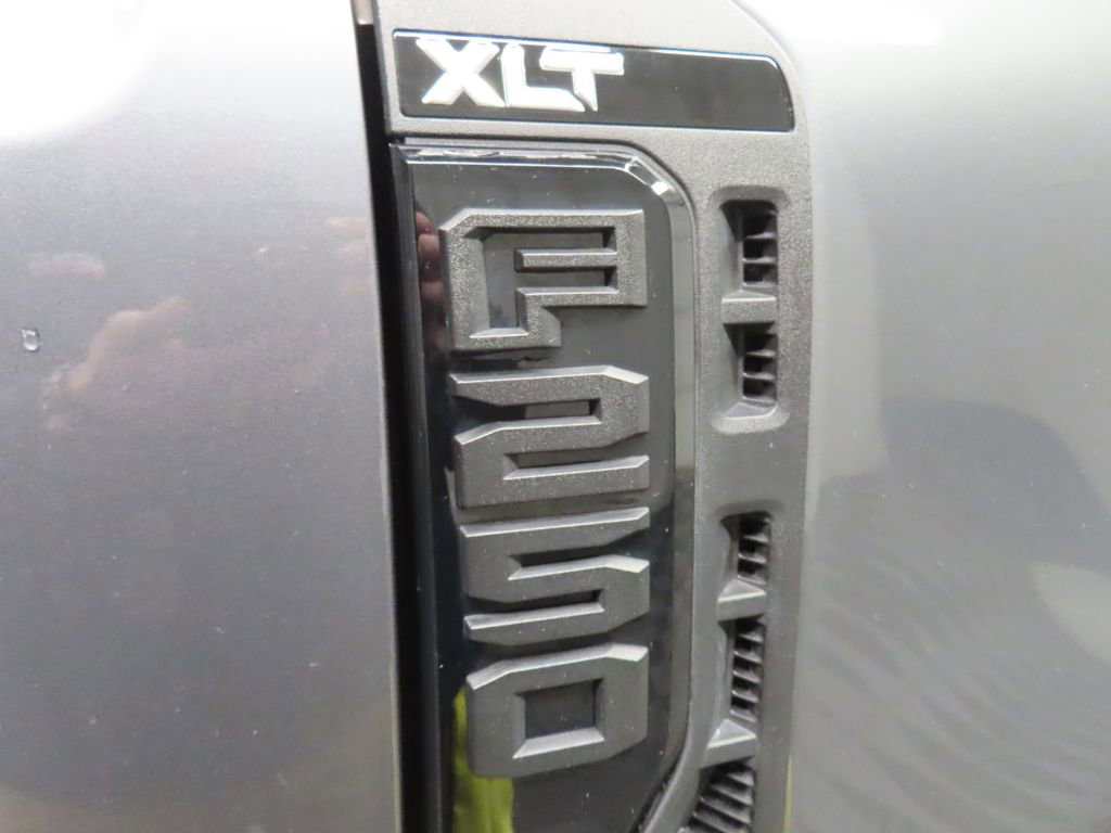 Used 2024 Ford F250 XLT w/ Black Appearance Package image 61
