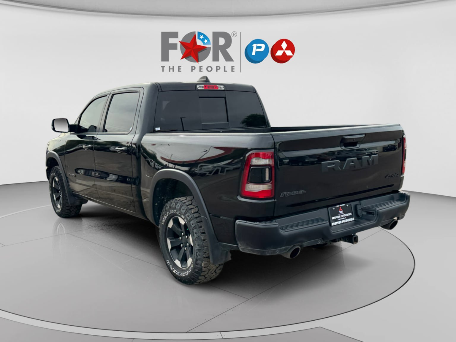 Used 2022 RAM 1500 Rebel w/ G/T Package AWD/4WD image 3