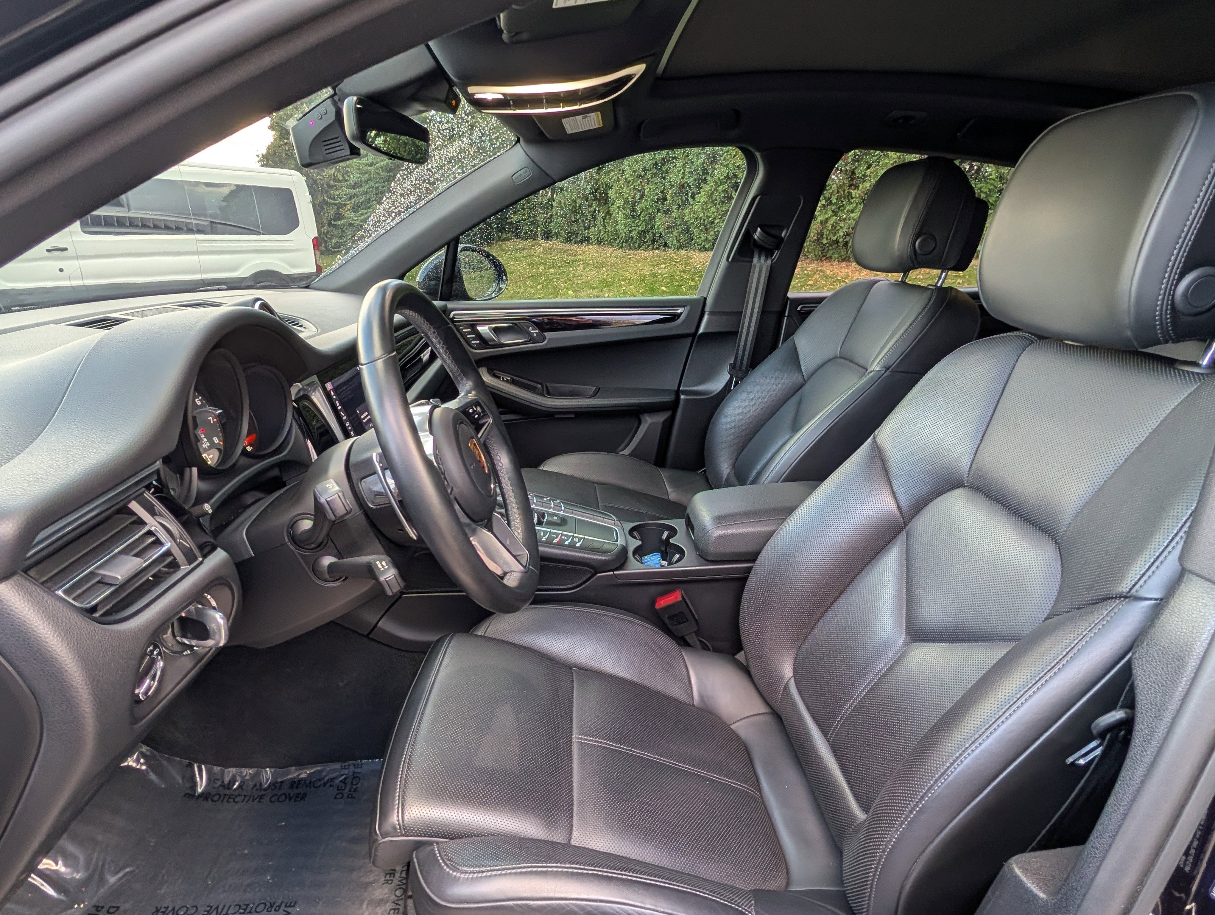 Used 2020 Porsche Macan S image 10