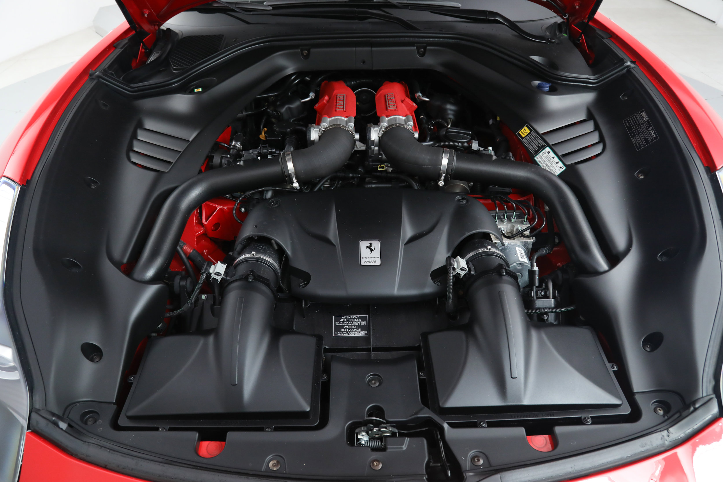 Certified 2017 Ferrari California T image 38
