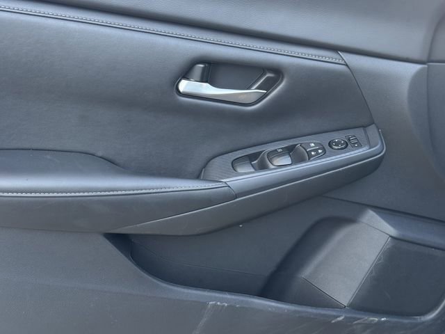 Used 2024 Nissan Sentra SV image 25