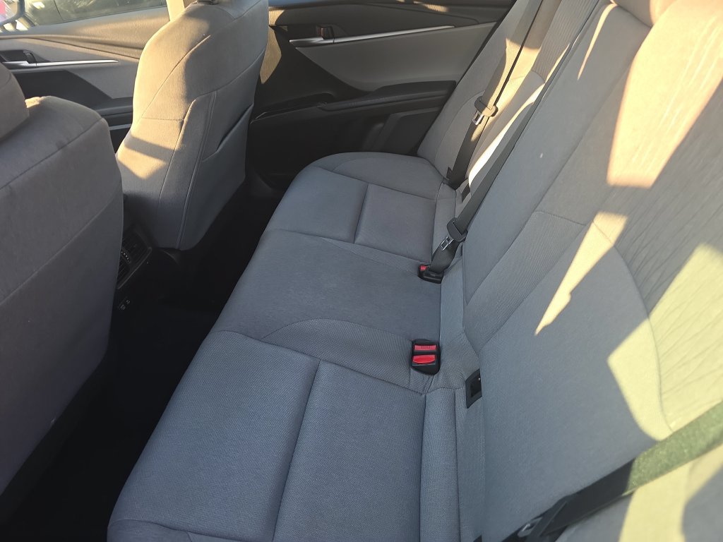 Used 2025 Toyota Camry LE FWD image 23